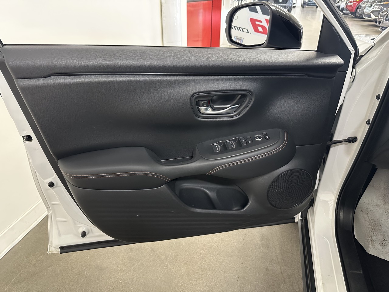 2019 Honda Ridgeline - Image 12