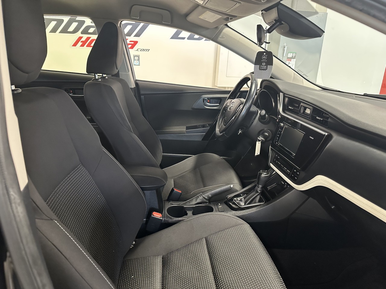 2026 Kia EV9 - Image 24