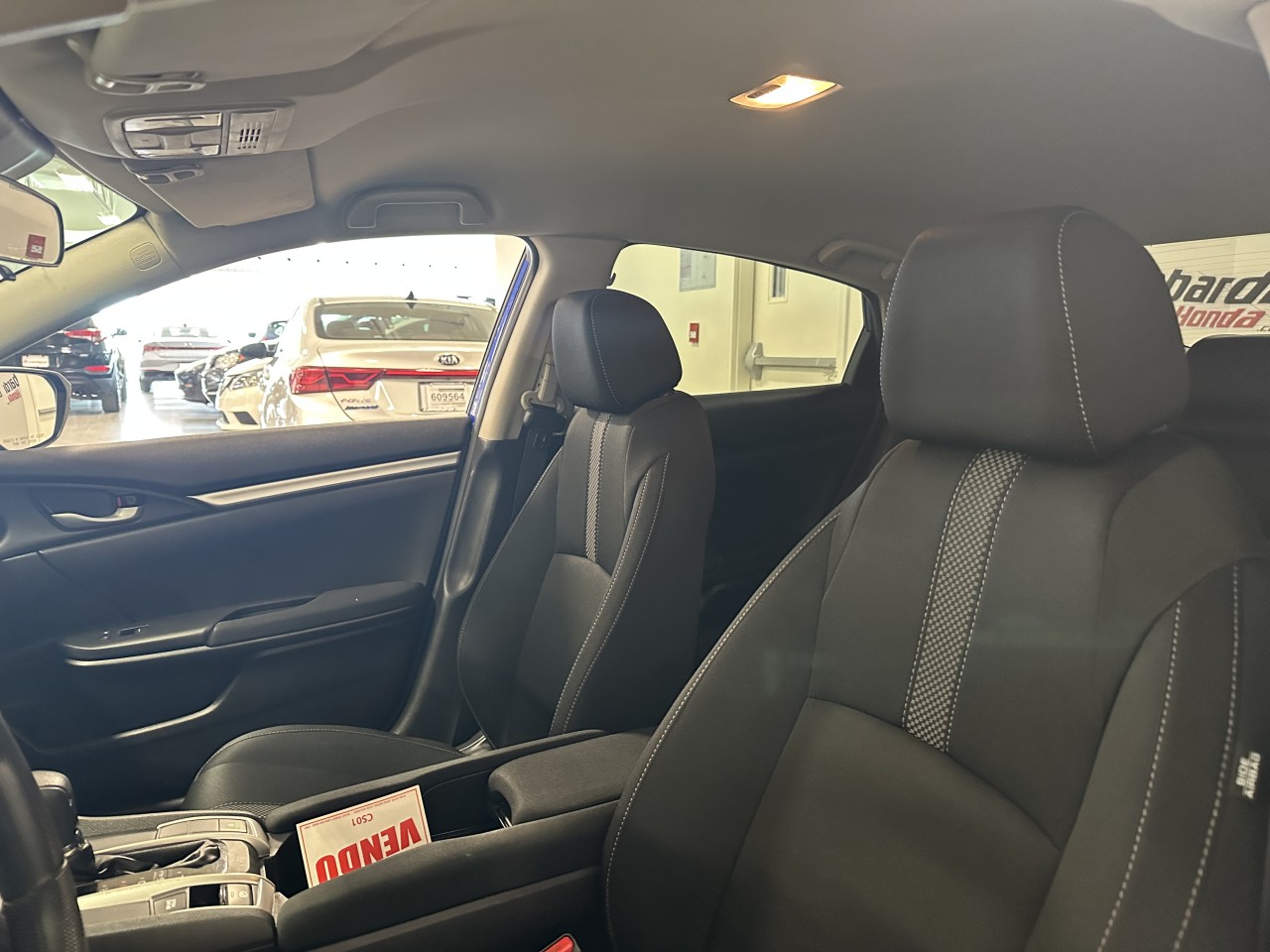 2026 Kia Sorento HEV - Image 13