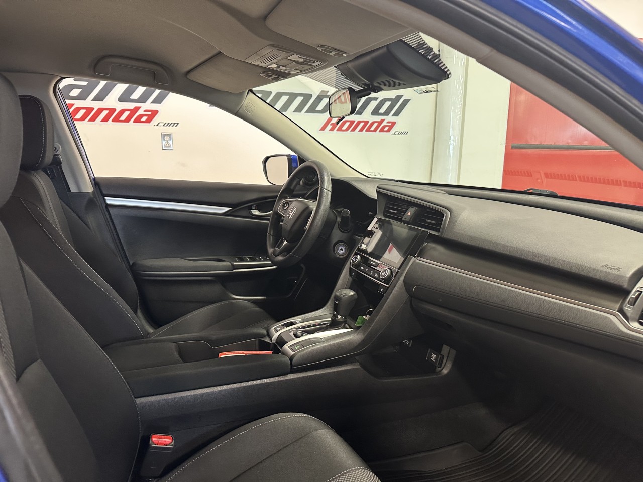 2026 Kia Sorento HEV - Image 23