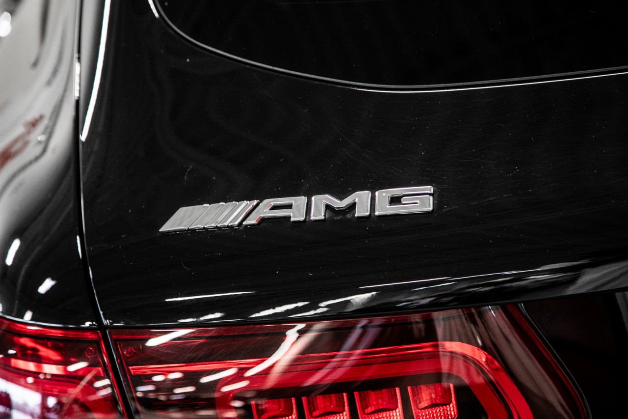 2017 Infiniti QX70 - Image 10