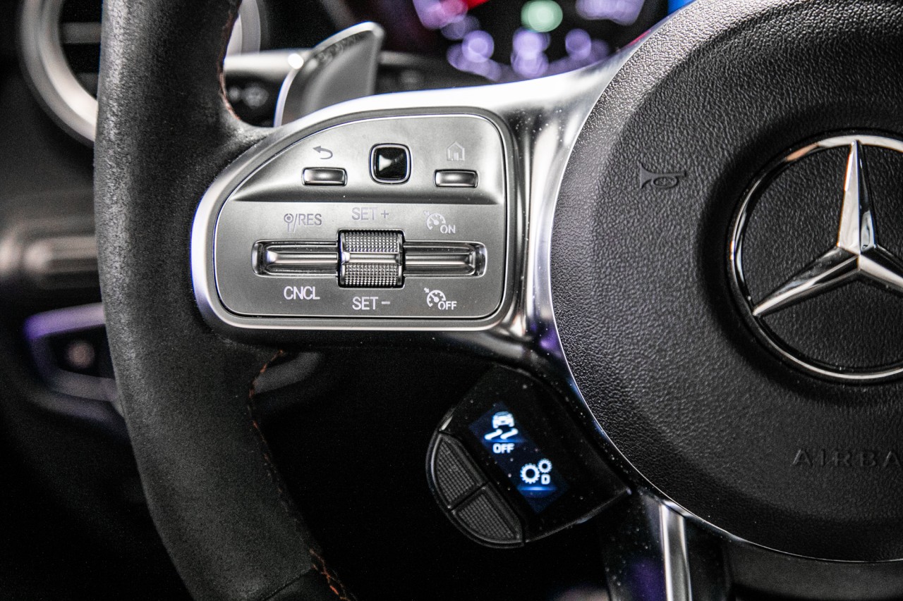 2017 Infiniti QX70 - Image 19