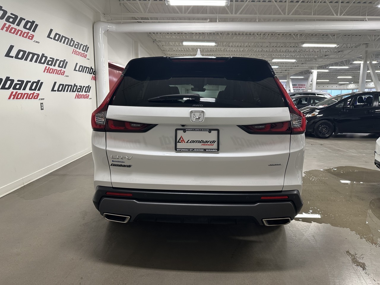 2025 Hyundai Santa Fe - Image 12