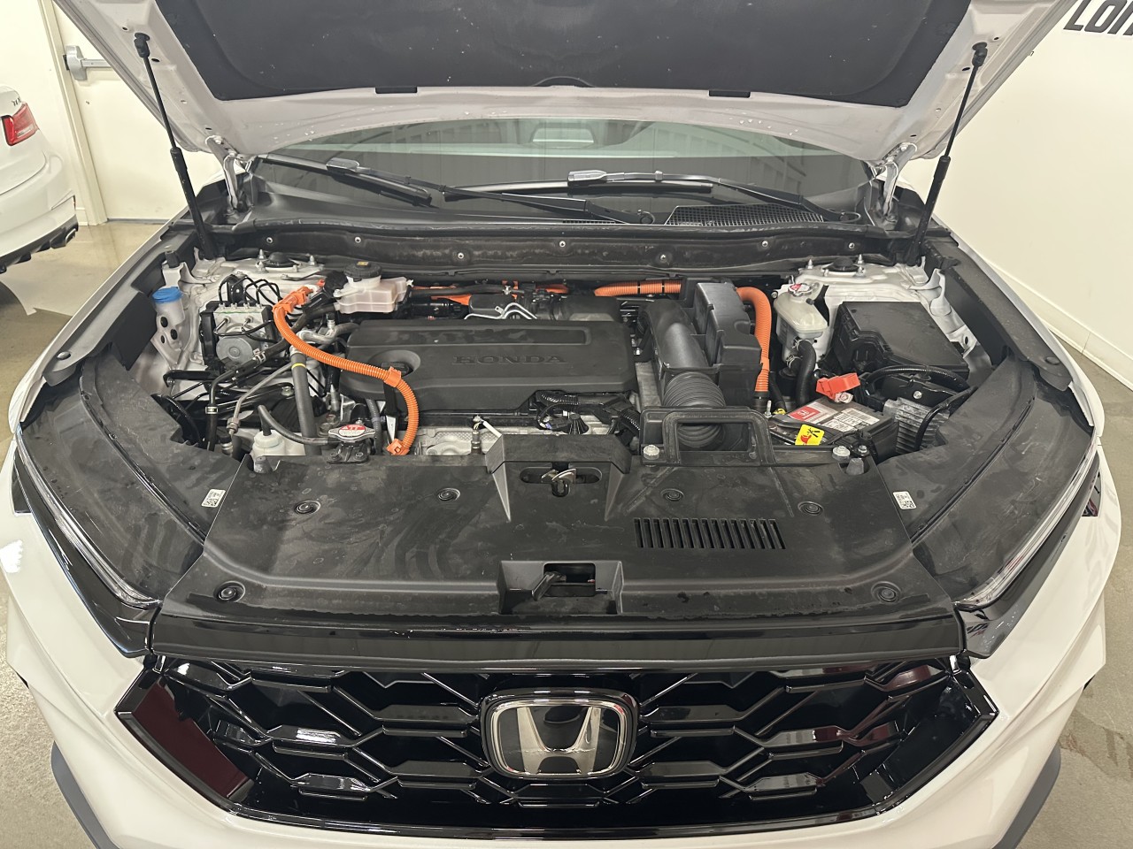 2025 Hyundai Santa Fe - Image 30