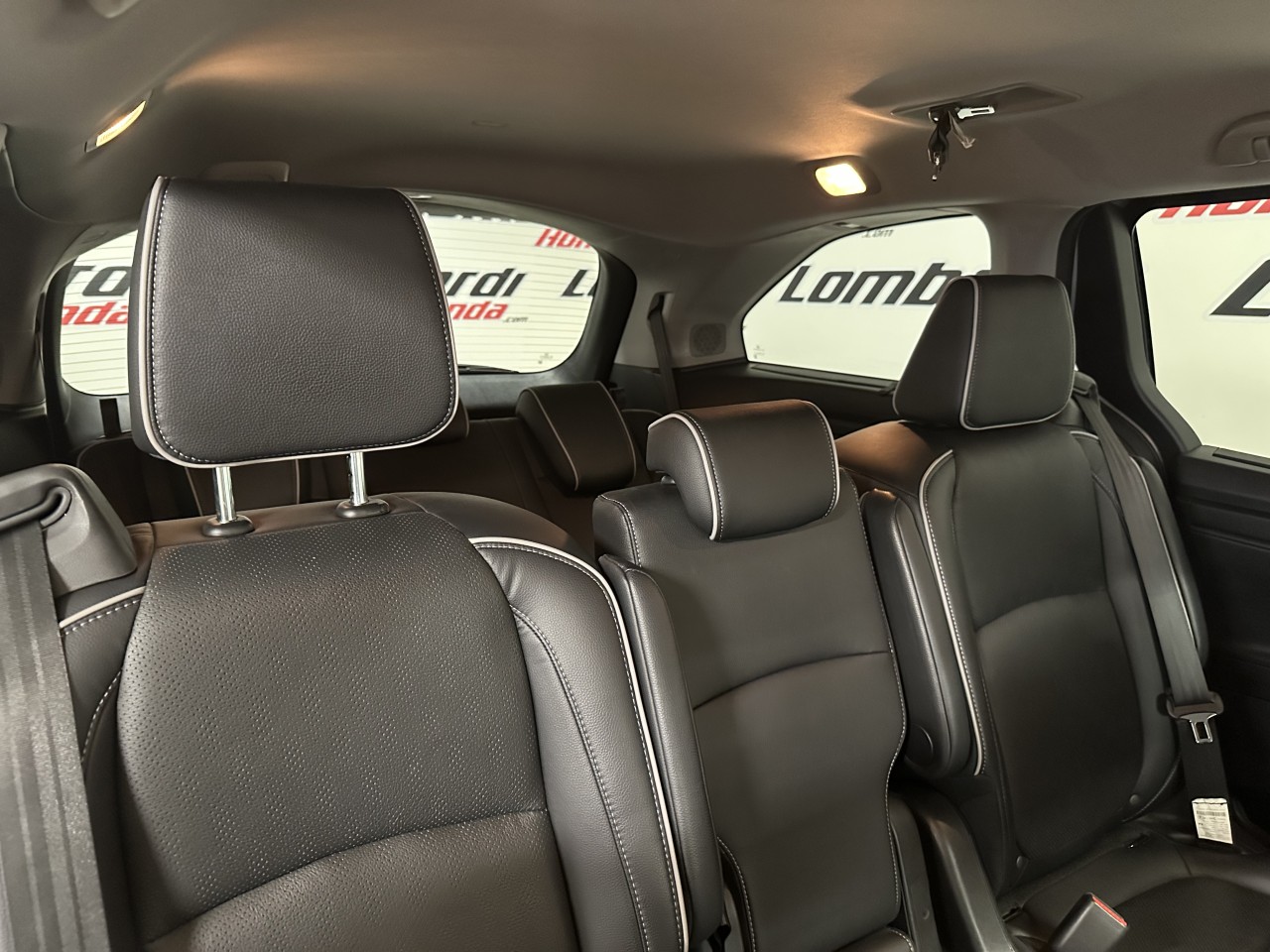2026 Lincoln Aviator - Image 26