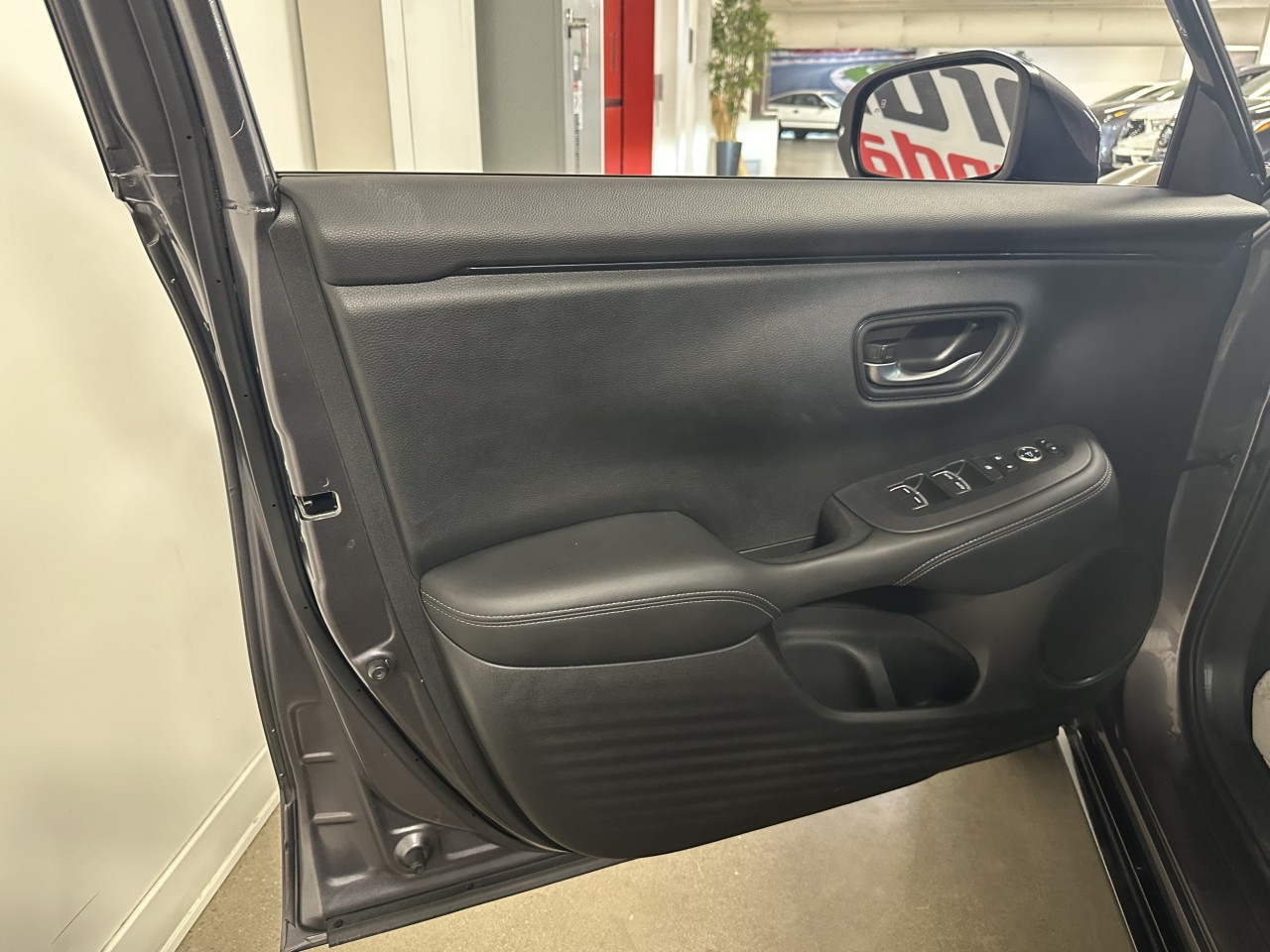 2024 Volvo XC90 Recharge - Image 12