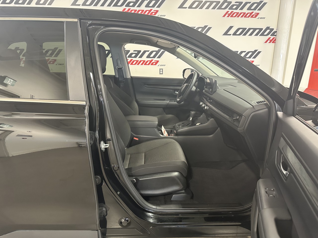 2022 Volvo XC90 - Image 19