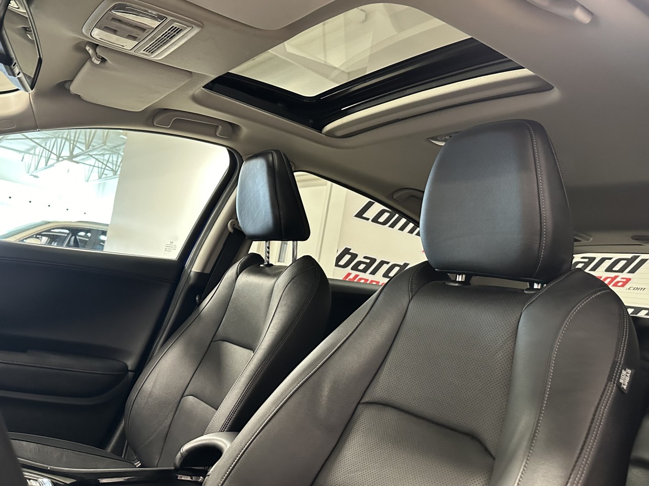 2027 HONDA HR-V - Image 14