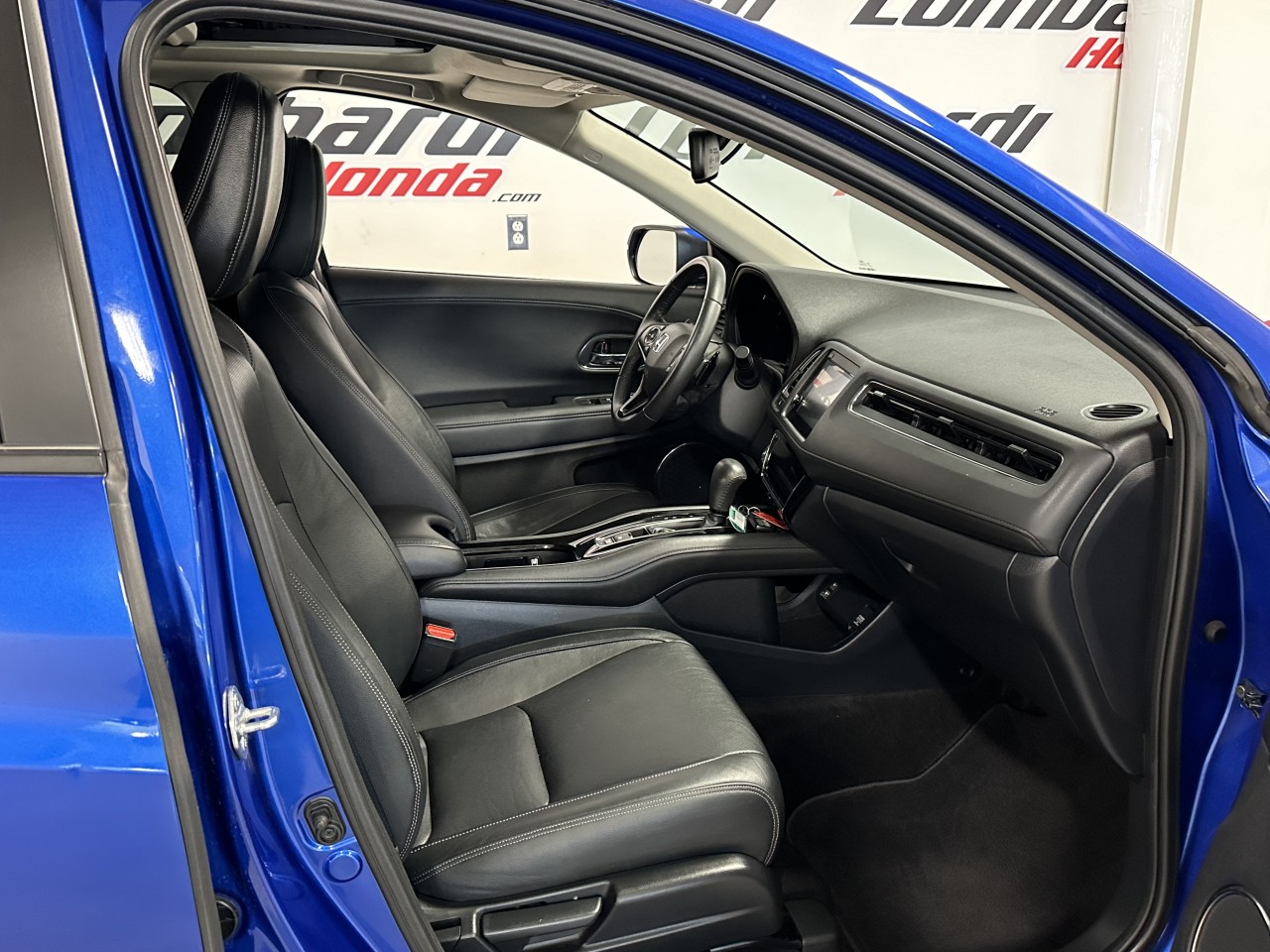2027 HONDA HR-V - Image 22