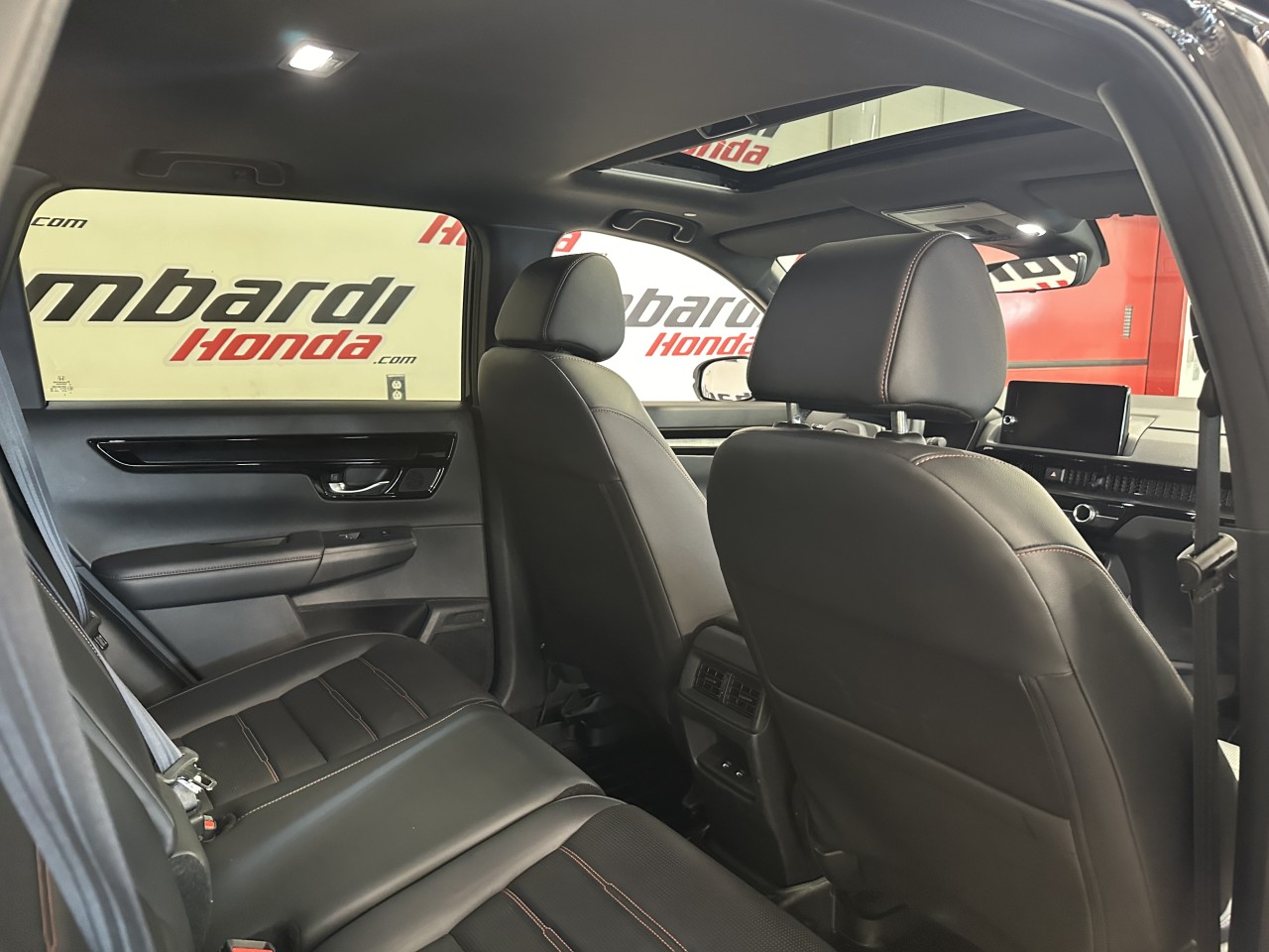 2026 Ford Maverick - Image 23
