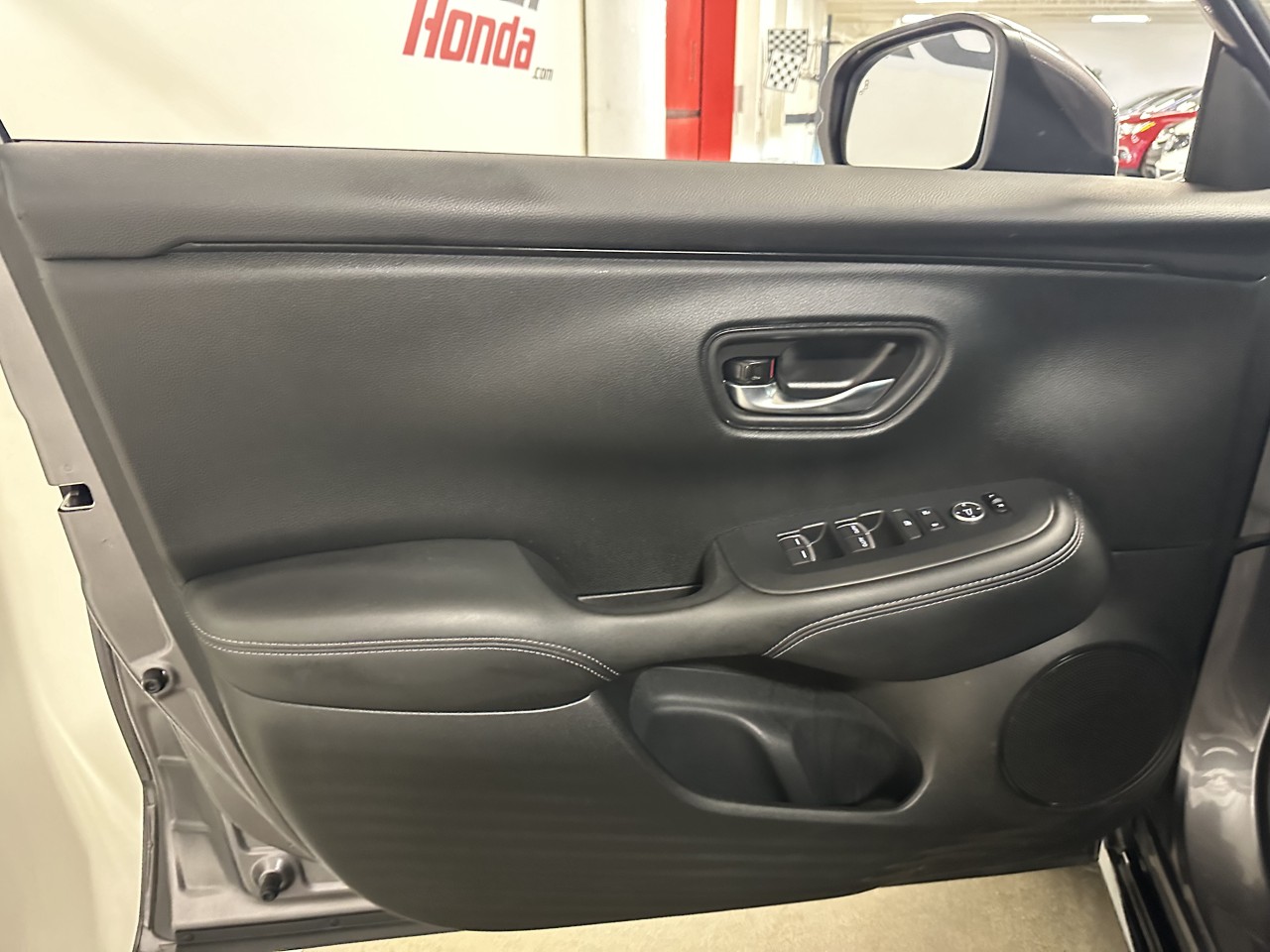 2022 Ford Escape - Image 20