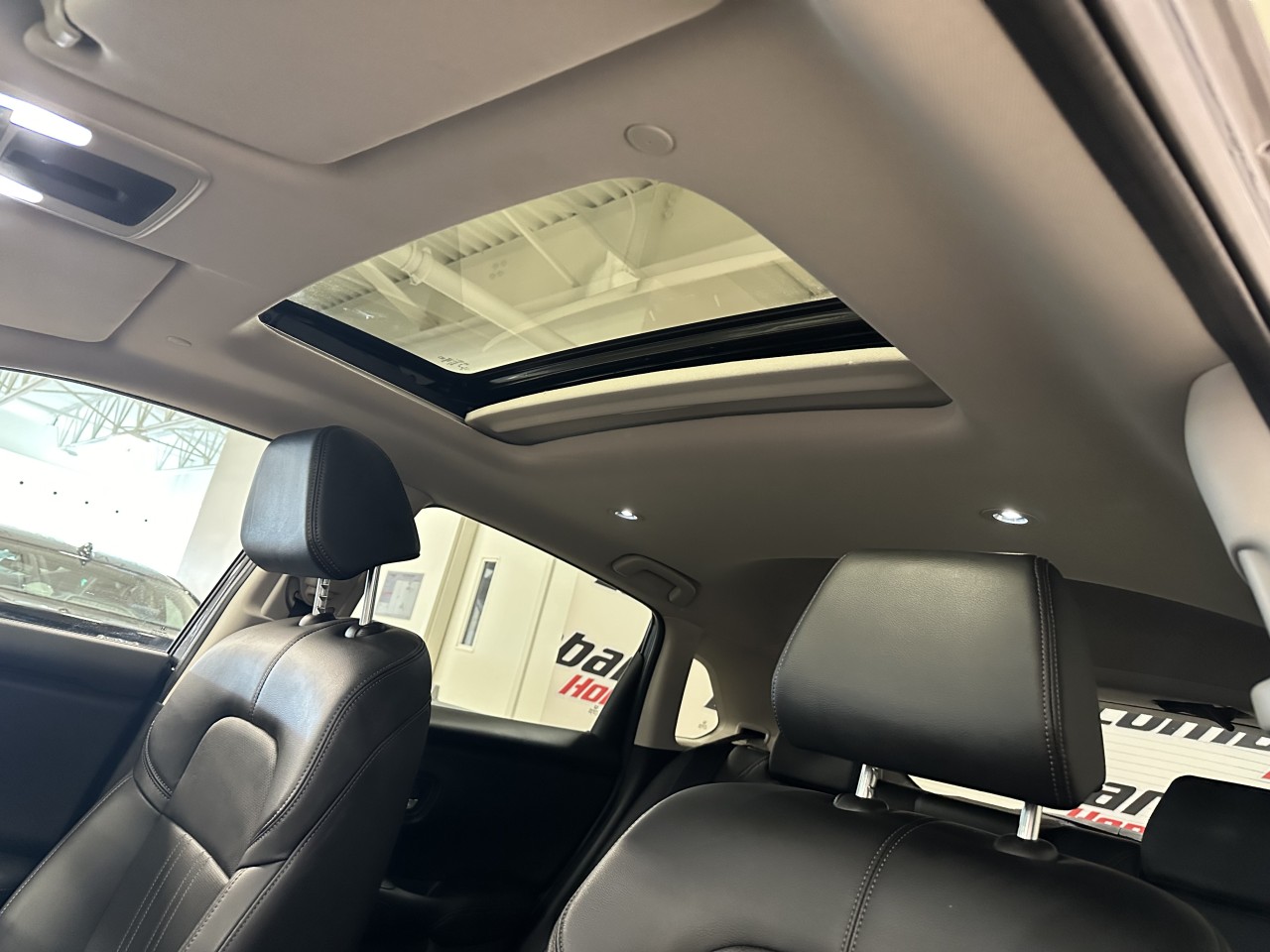 2022 Ford Escape - Image 21