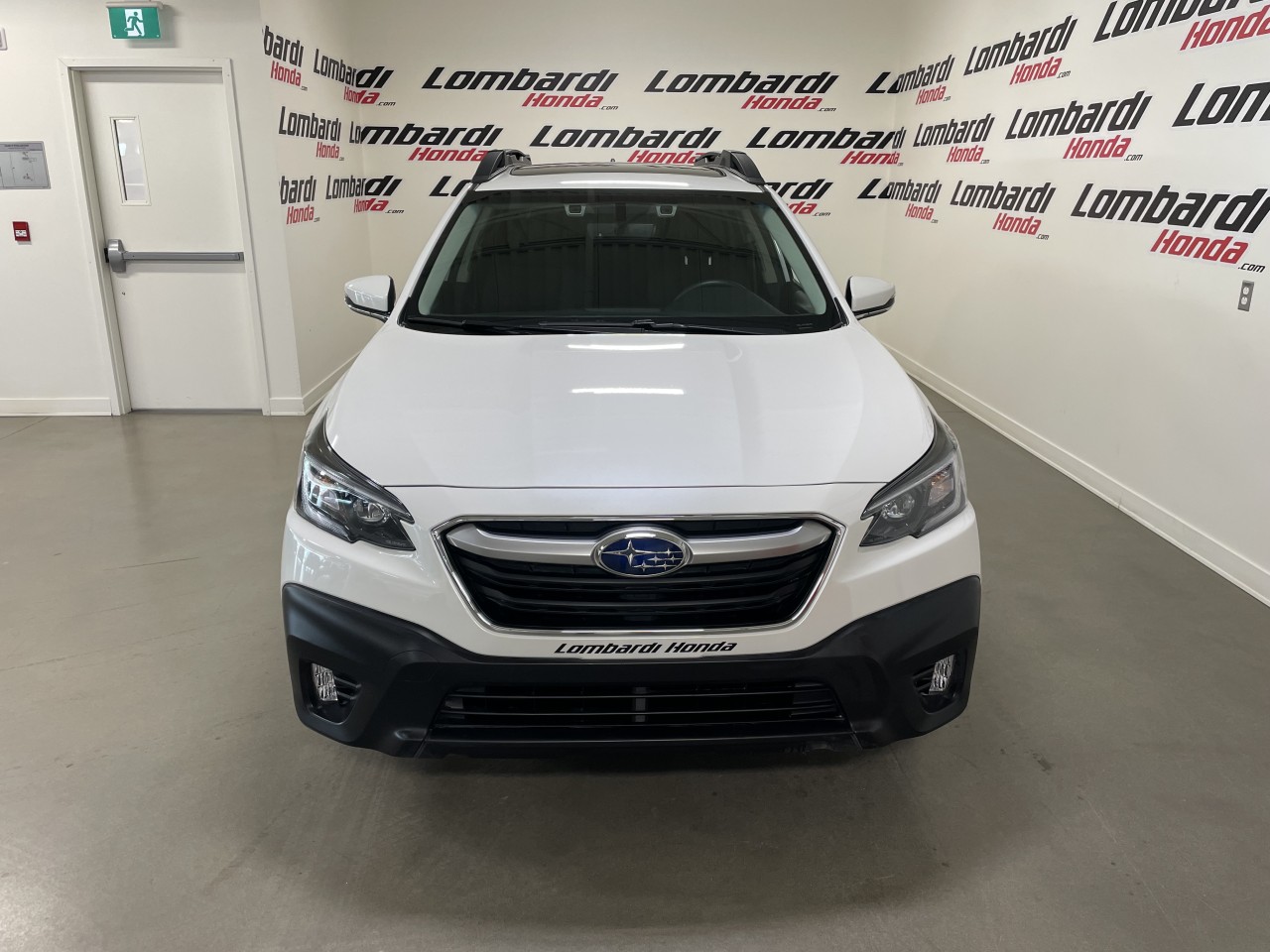 2023 Ford Escape - Image 2