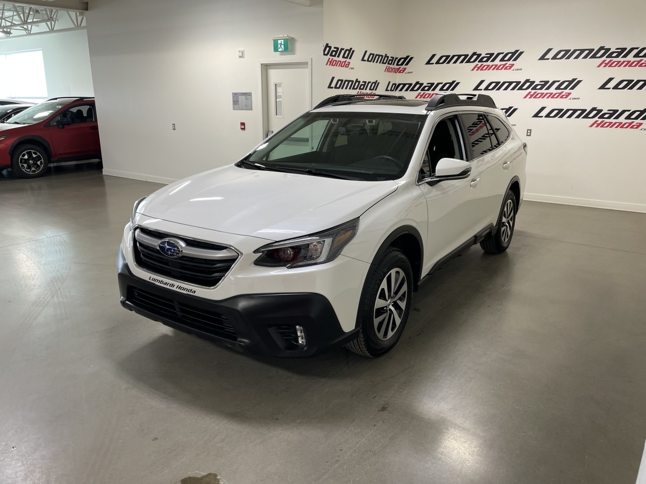 2023 Ford Escape - Image 4