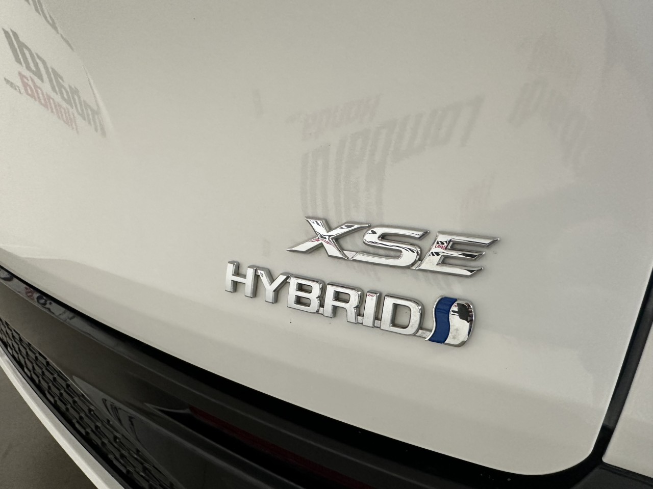 2023 Ford F-150 - Image 9