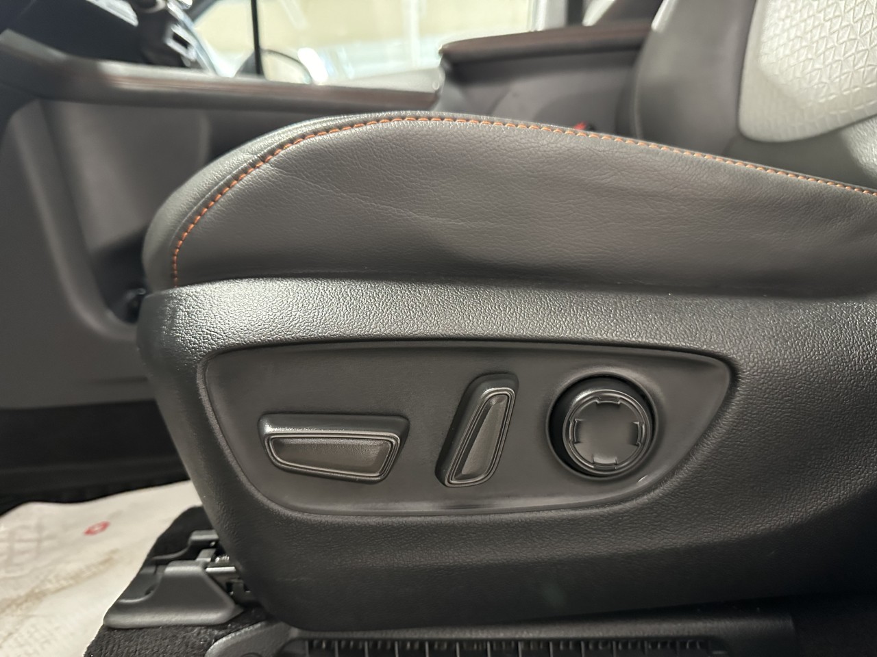 2023 Ford F-150 - Image 14