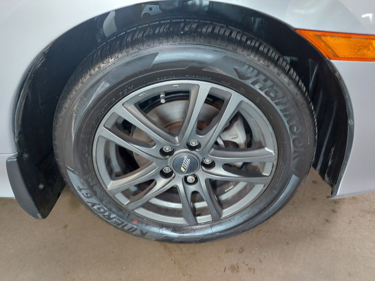 2023 Ford F-150 - Image 9