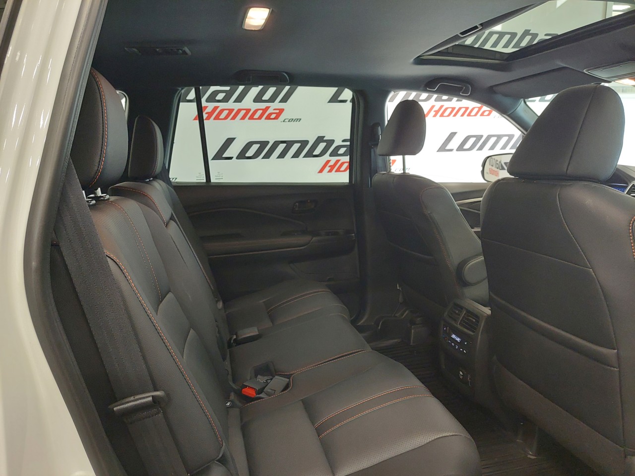 2023 Ford F-150 - Image 24