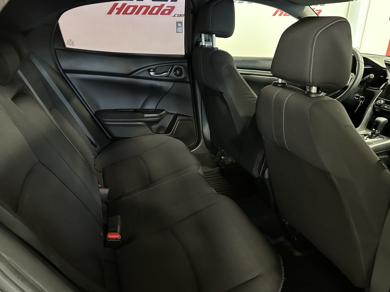 2024 Ford Edge - Image 24