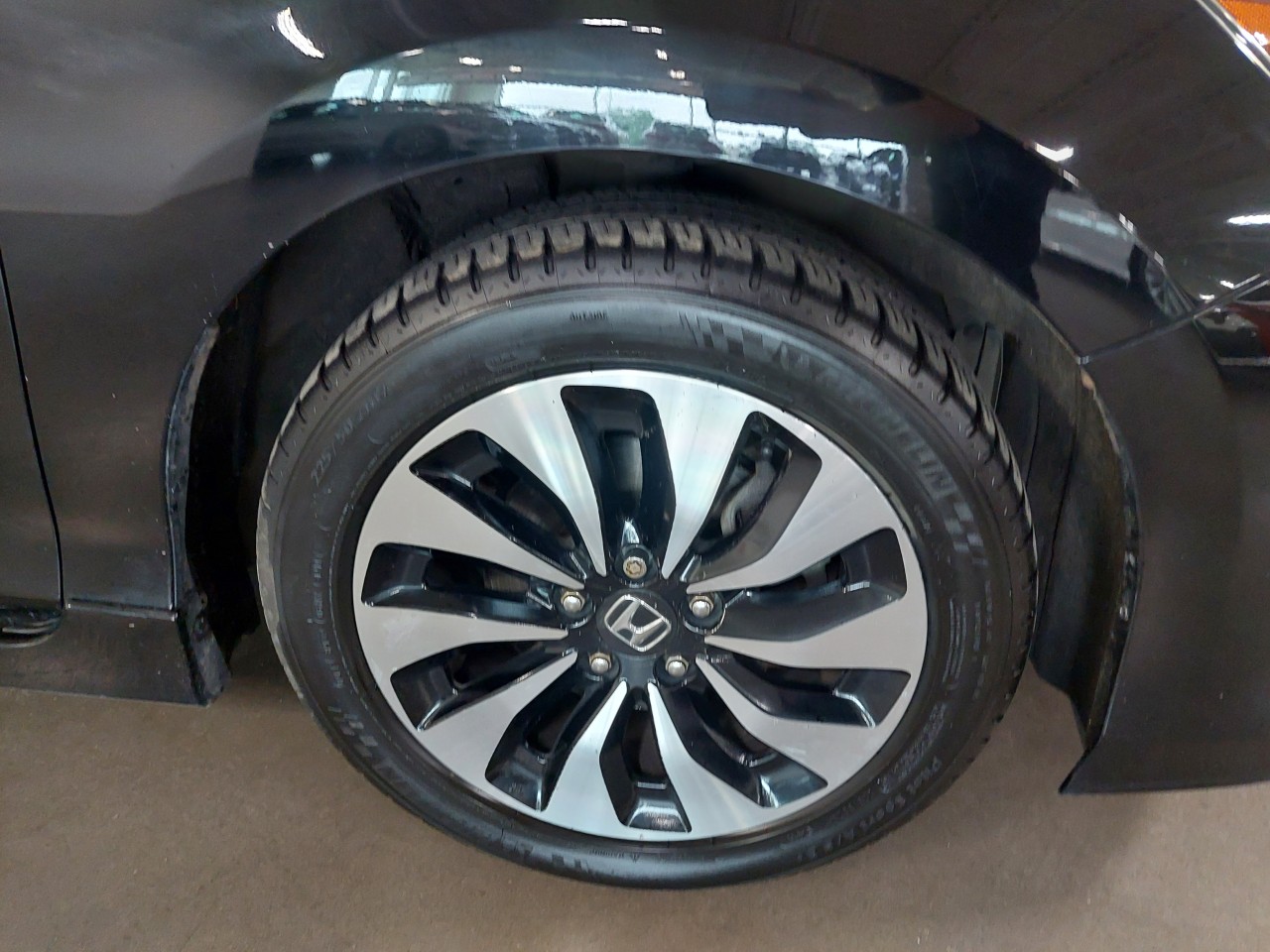 2024 Ford F-250 - Image 10