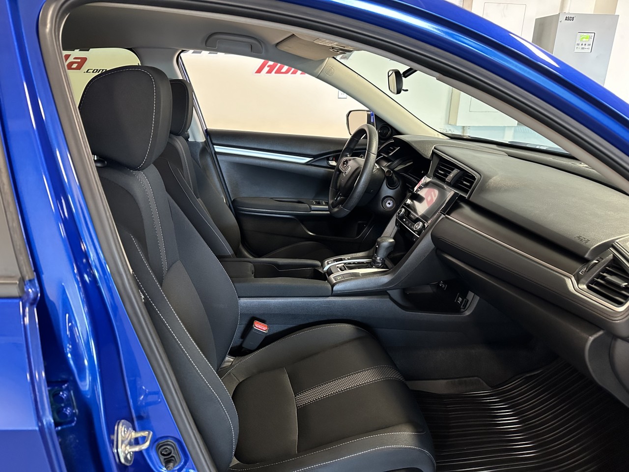 2024 Ford Mustang Mach-E - Image 20