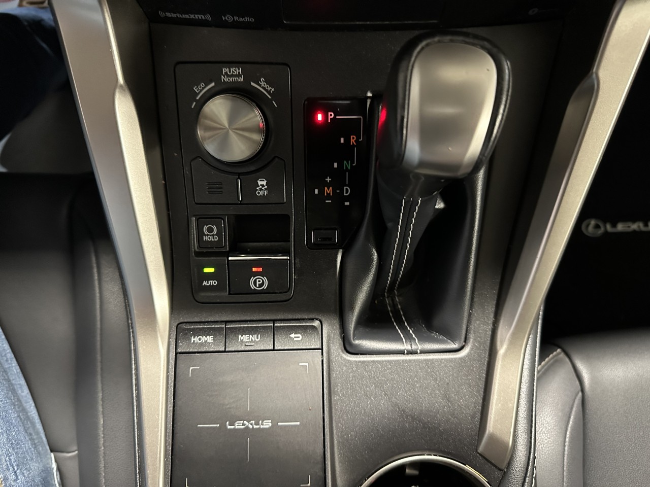 2025 Ford Explorer - Image 20