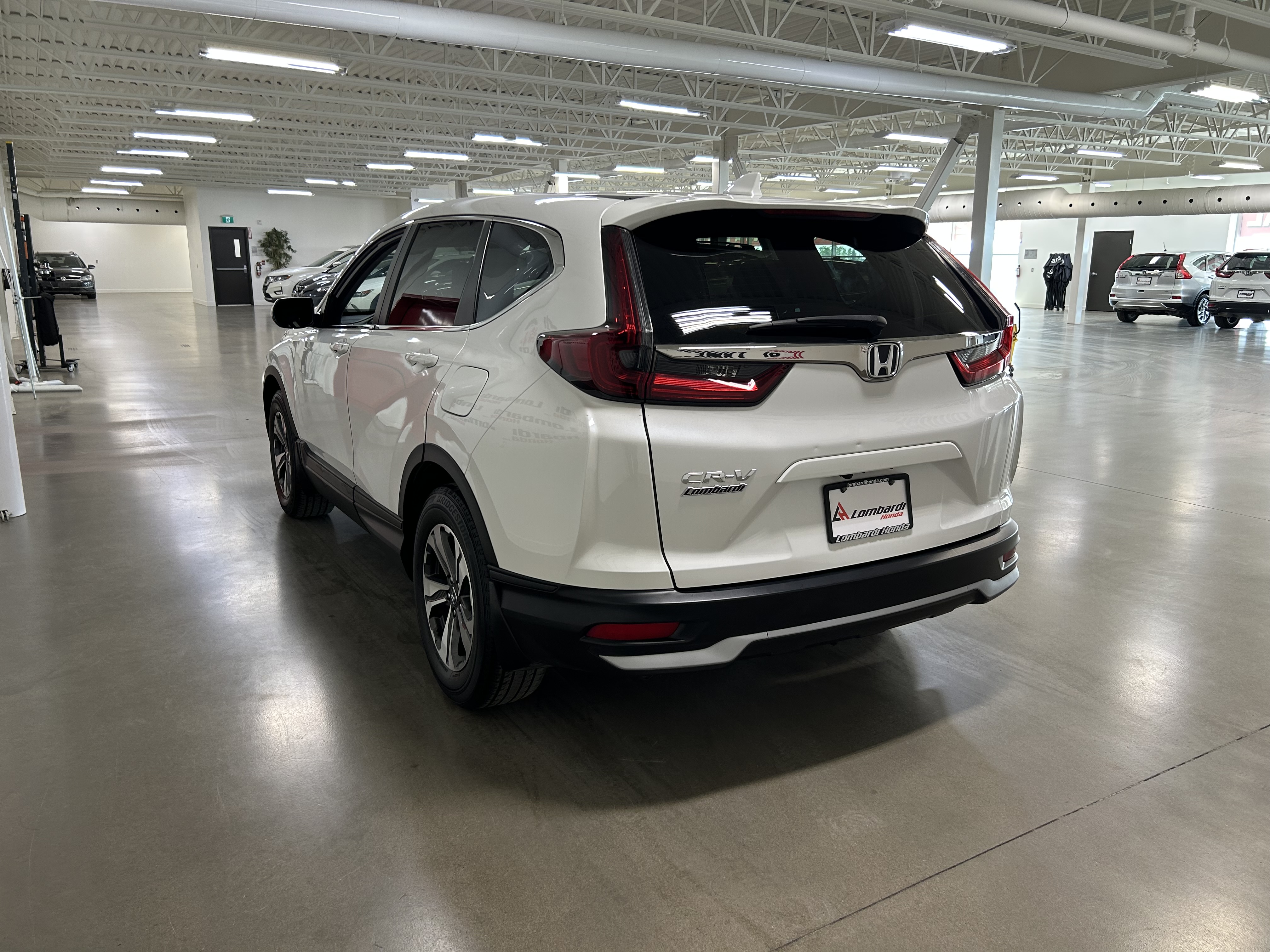 2024 Toyota Corolla Cross - Image 2