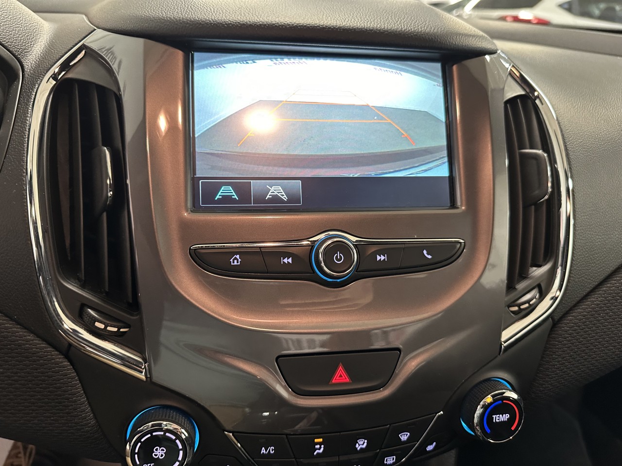 2025 Ford F-150 - Image 18
