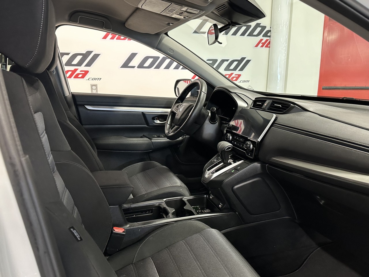2025 Volvo XC90 Plug-In Hybrid - Image 23