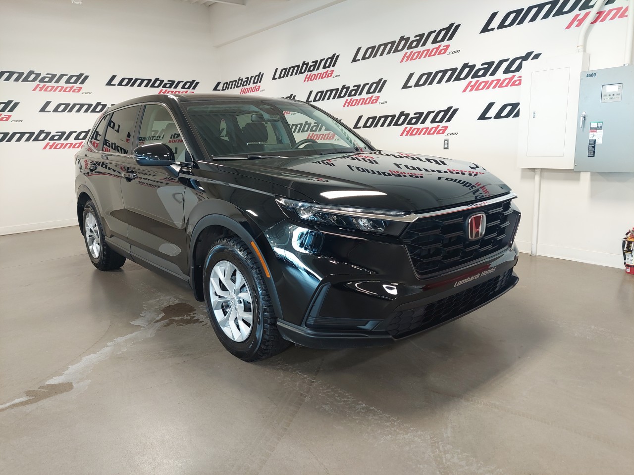 2022 Volvo XC90 - Image 25