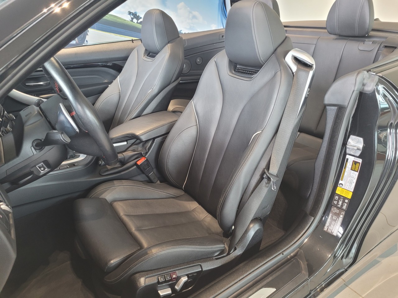 2023 Volvo S90 - Image 15