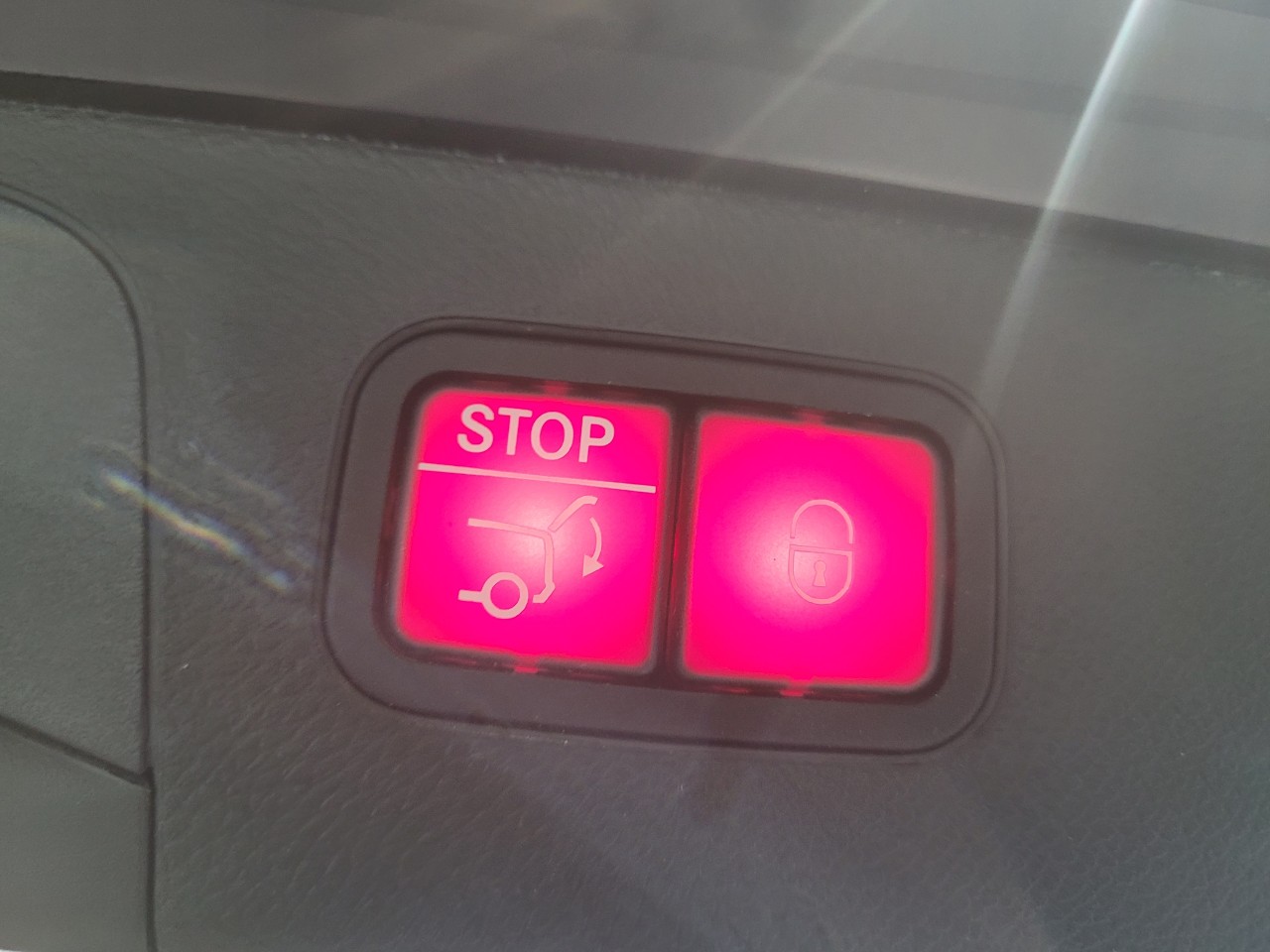 2027 Ford F-450 - Image 7