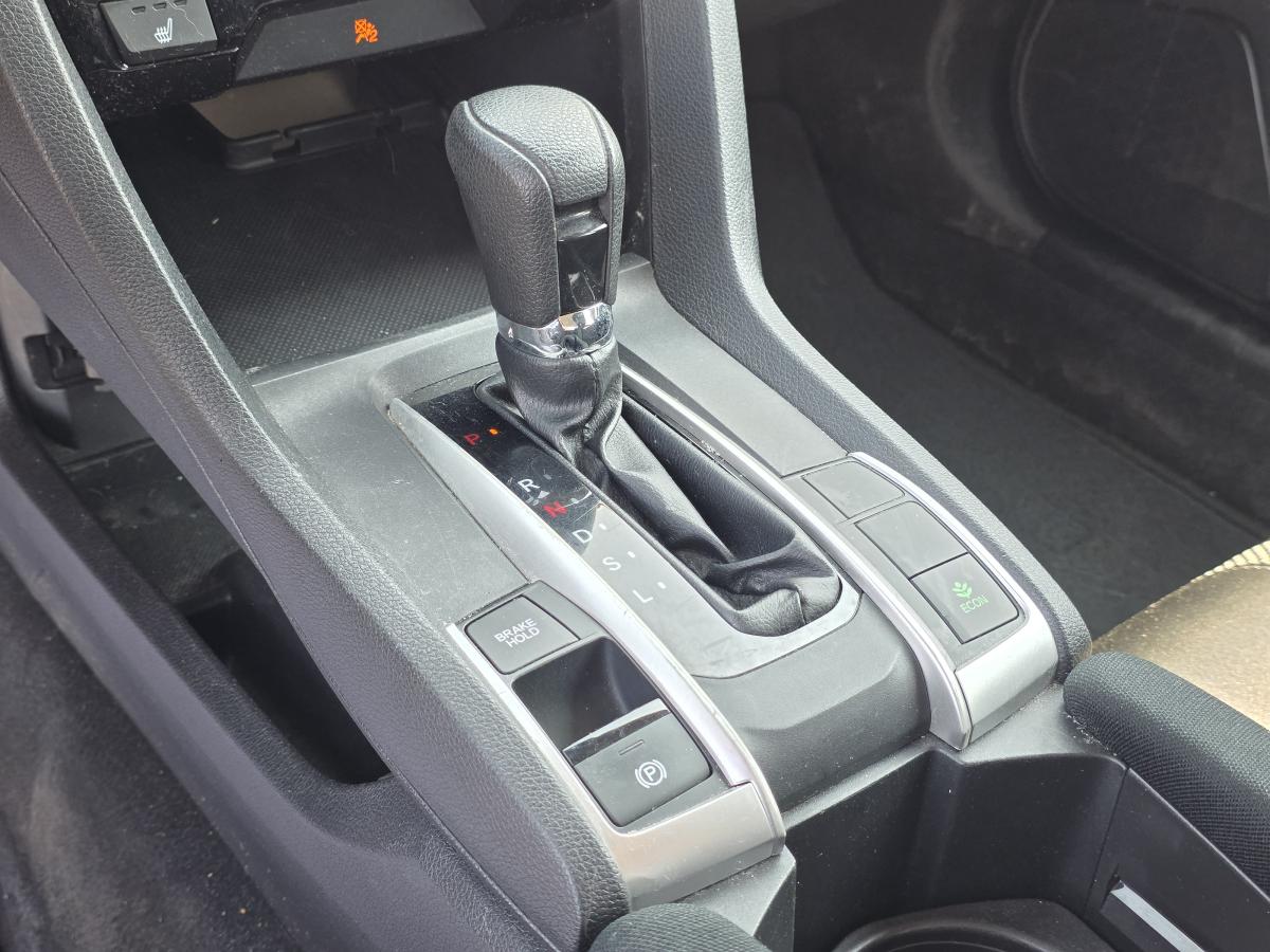 2019 Lexus RX - Image 19