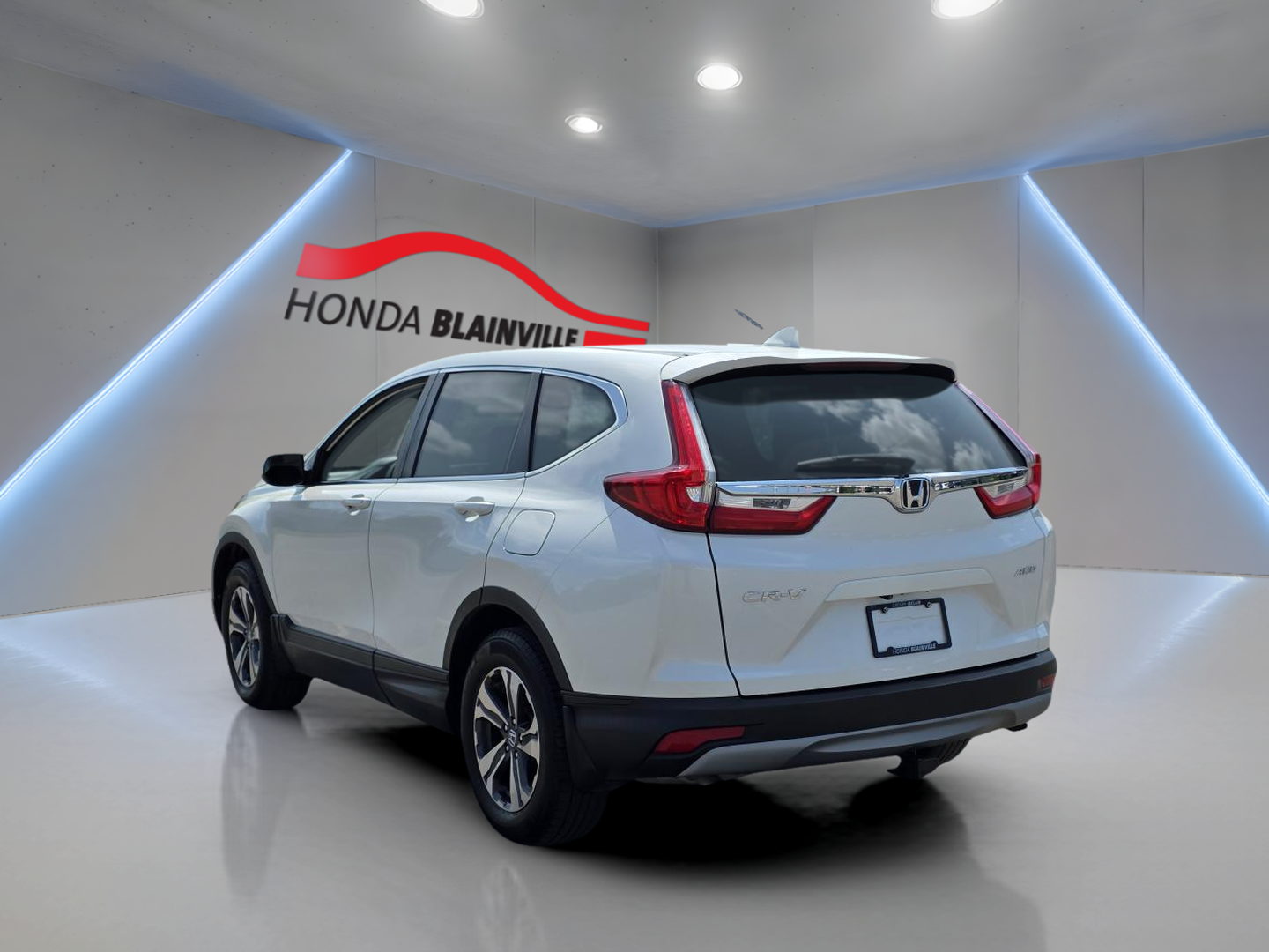 2019 Ford Transit Cargo Van - Image 5