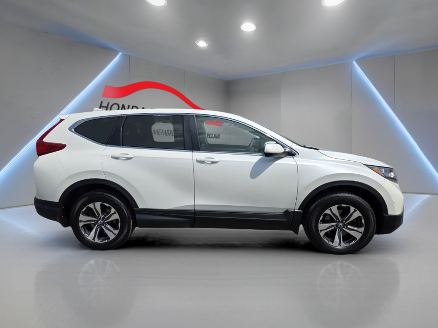 2019 Ford Transit Cargo Van - Image 8