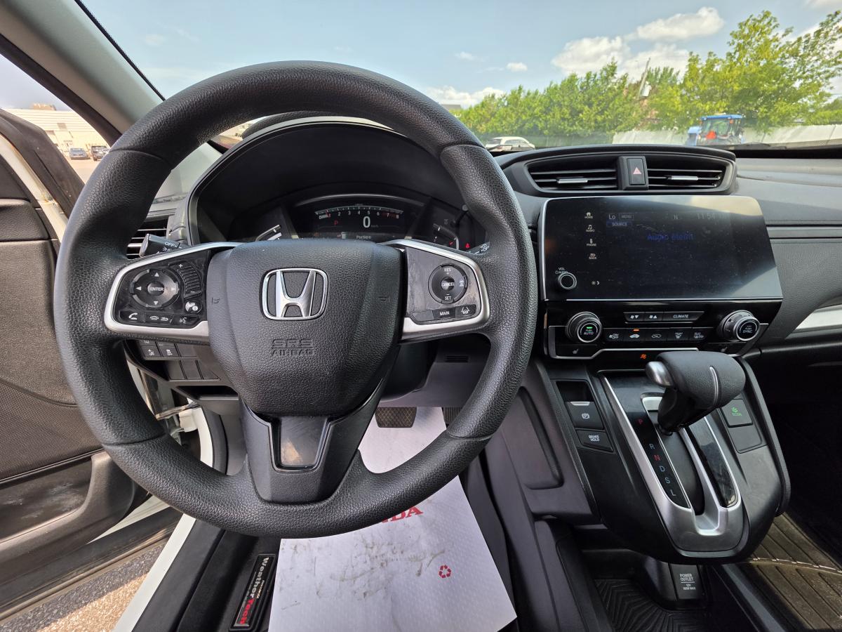 2019 Ford Transit Cargo Van - Image 11