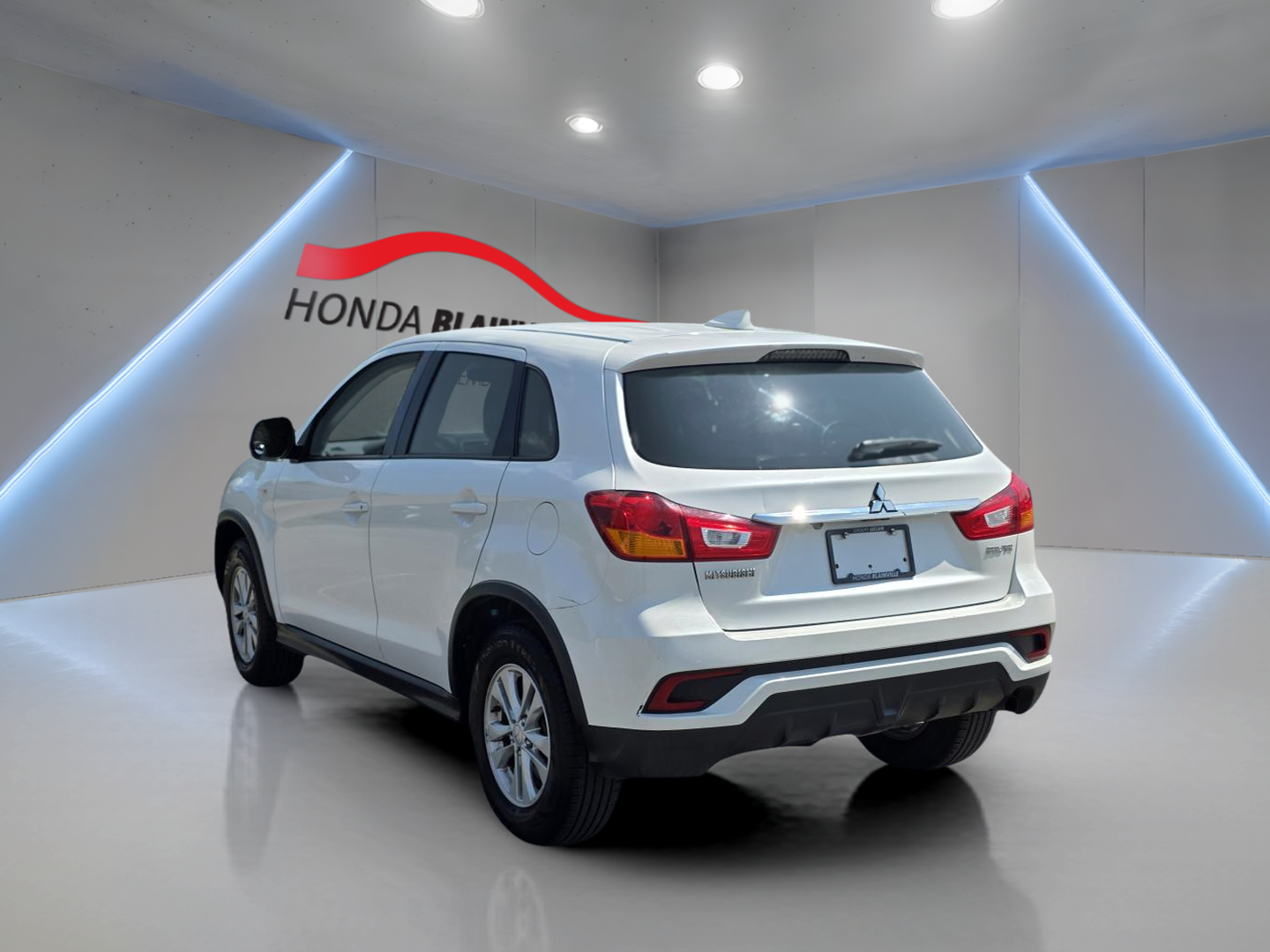 2021 Ford Transit Cargo Van - Image 5