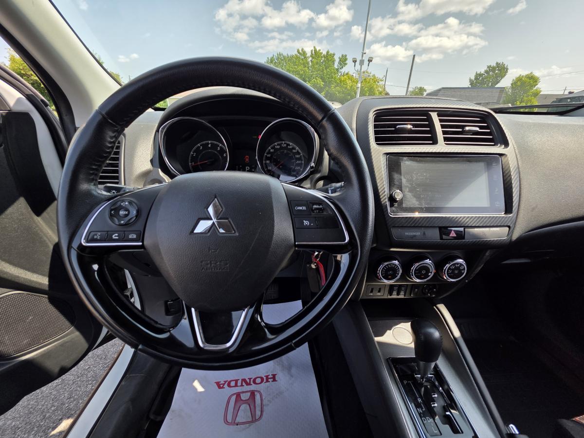 2021 Ford Transit Cargo Van - Image 11