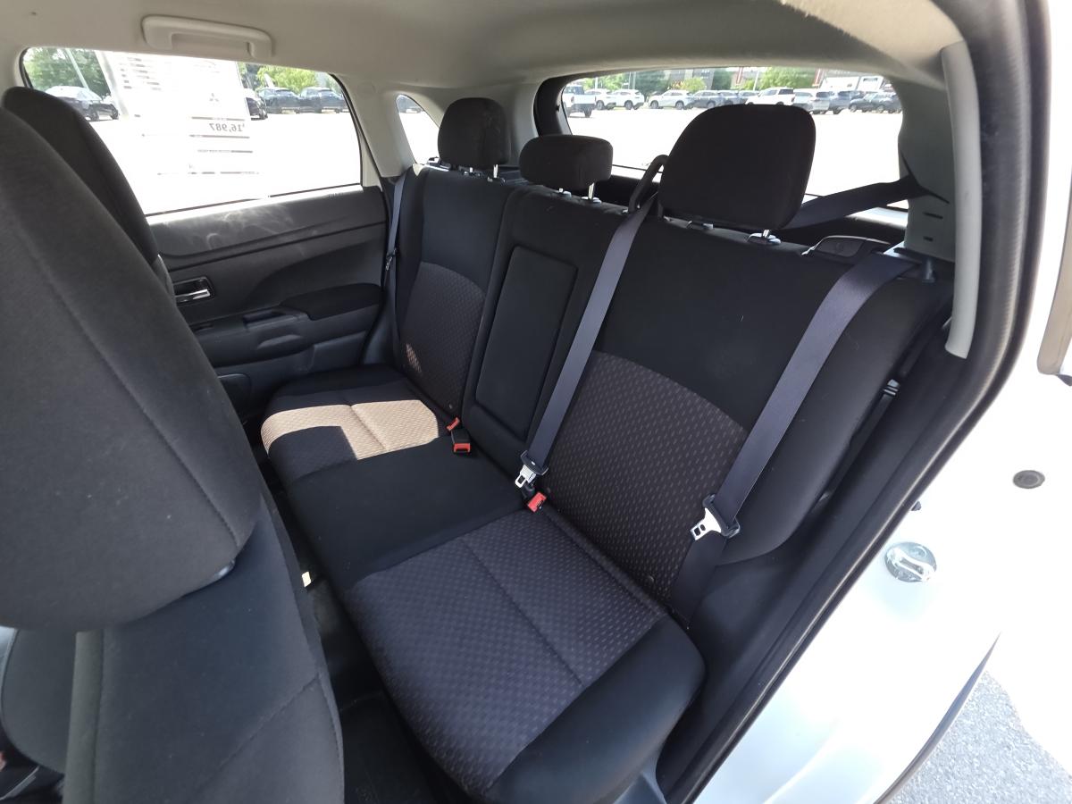 2021 Ford Transit Cargo Van - Image 22