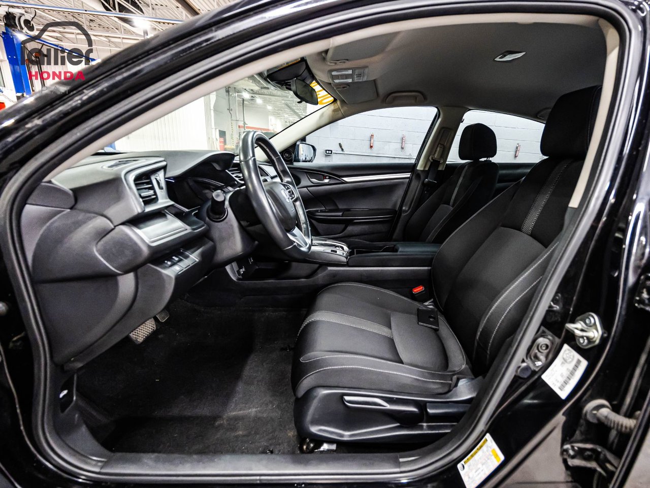 2024 Toyota Corolla - Image 29
