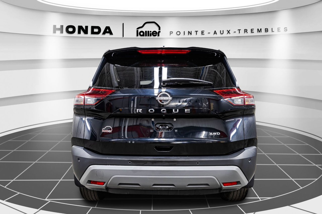 2025 Toyota Highlander - Image 15