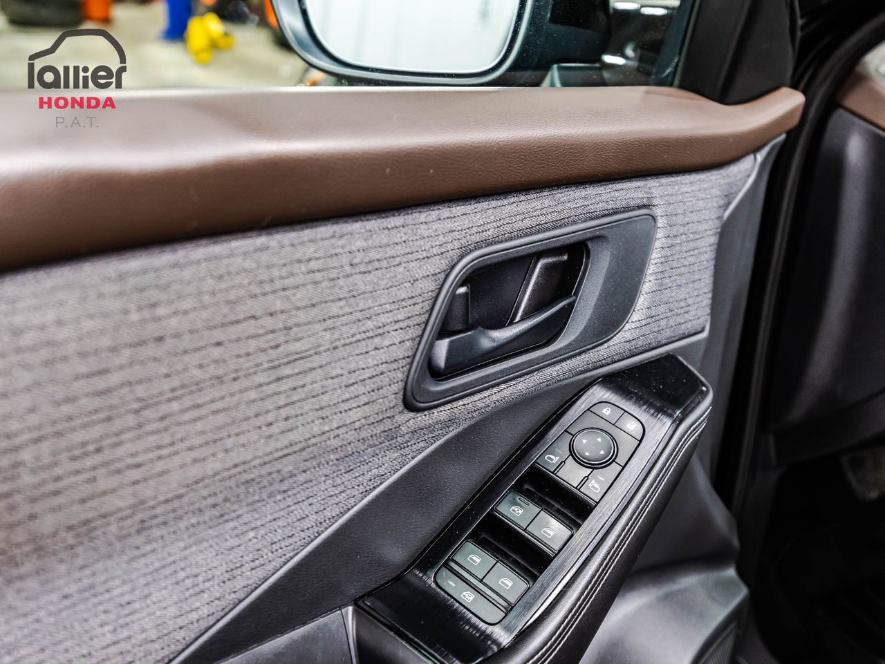 2025 Toyota Highlander - Image 20