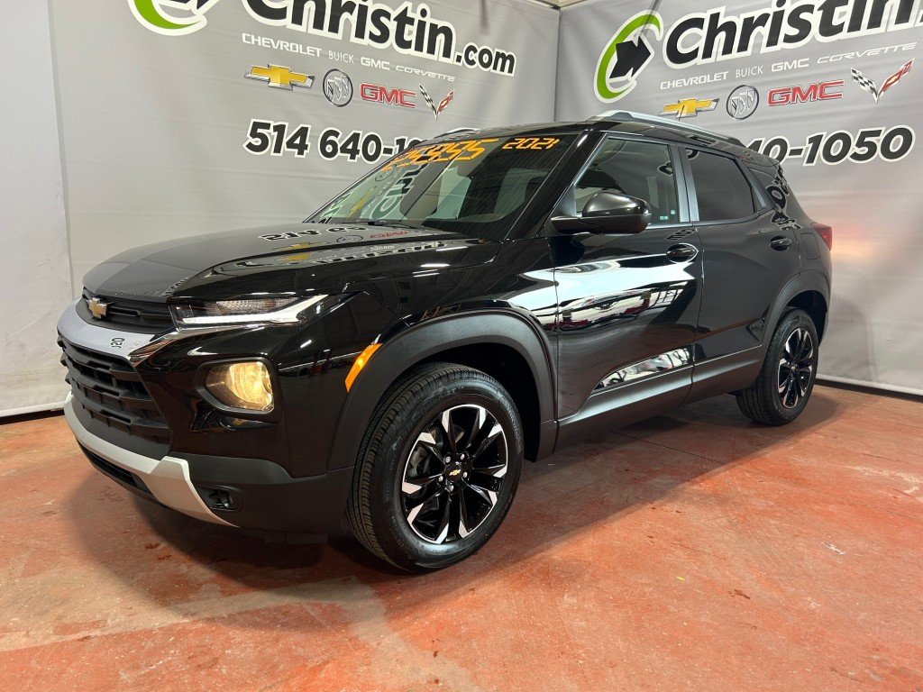 2023 Toyota Highlander - Image 8
