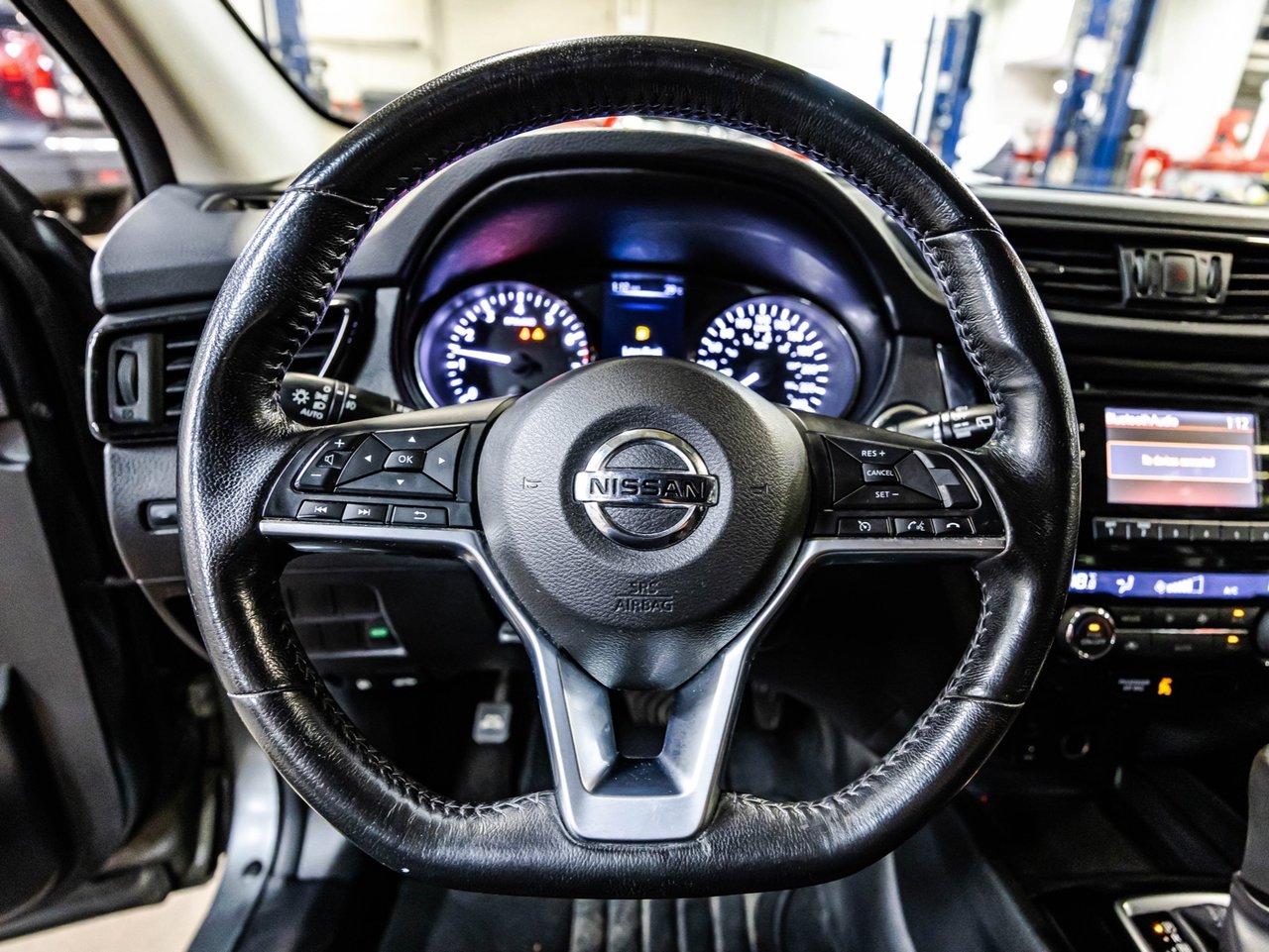 2022 Ford Explorer - Image 31