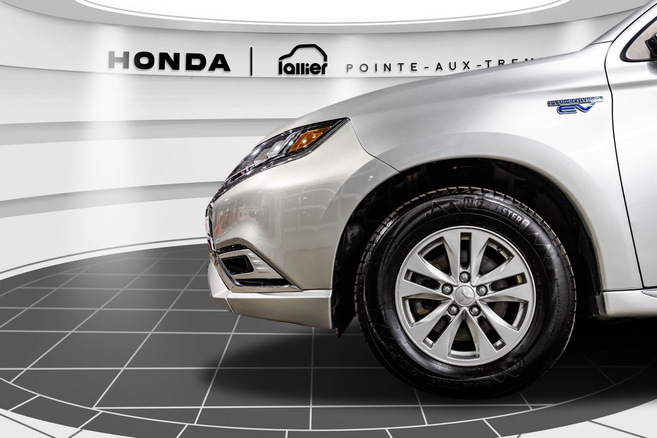 2022 Toyota Rav4 - Image 25