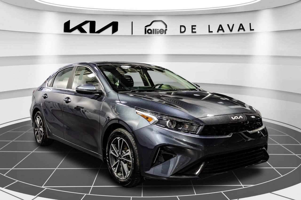 2023 Toyota Corolla Cross - Image 14