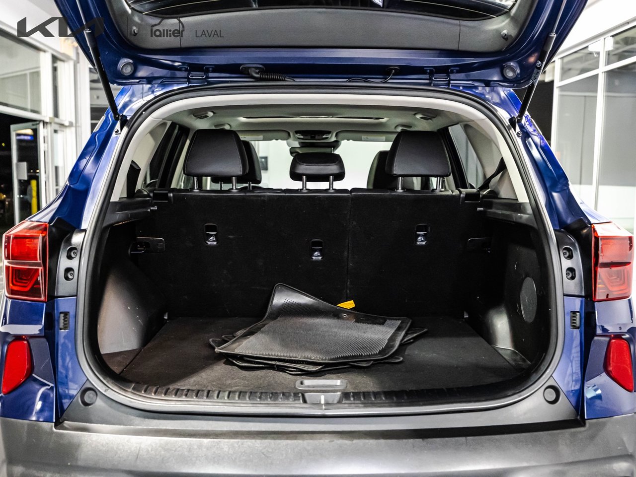2025 Honda HR-V - Image 22