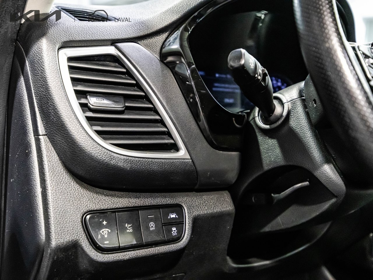 2025 Honda HR-V - Image 28
