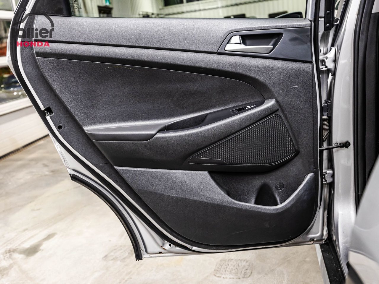 2018 Toyota Yaris Hatchback - Image 26