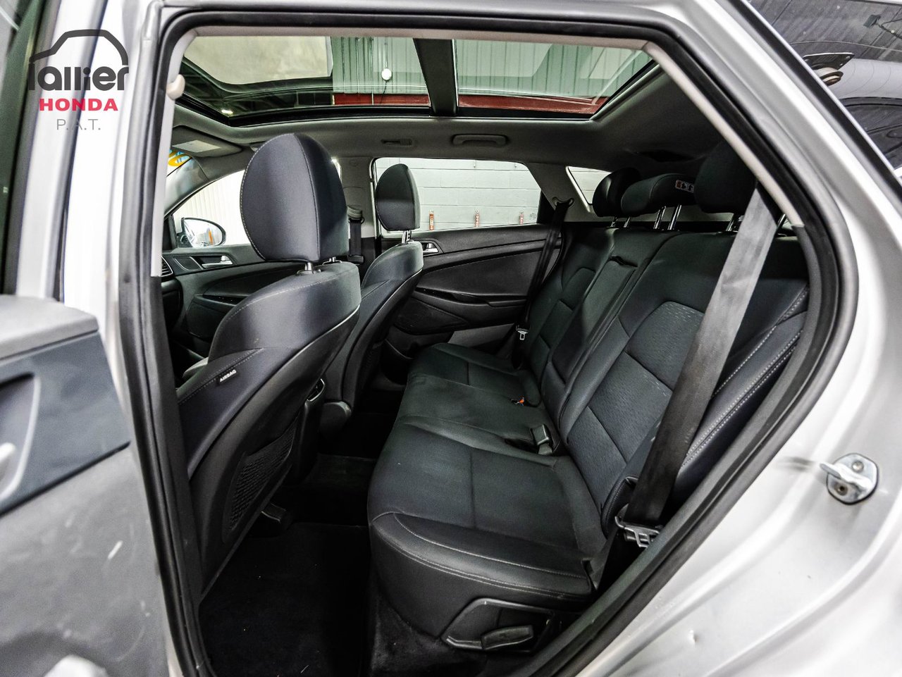 2018 Toyota Yaris Hatchback - Image 27
